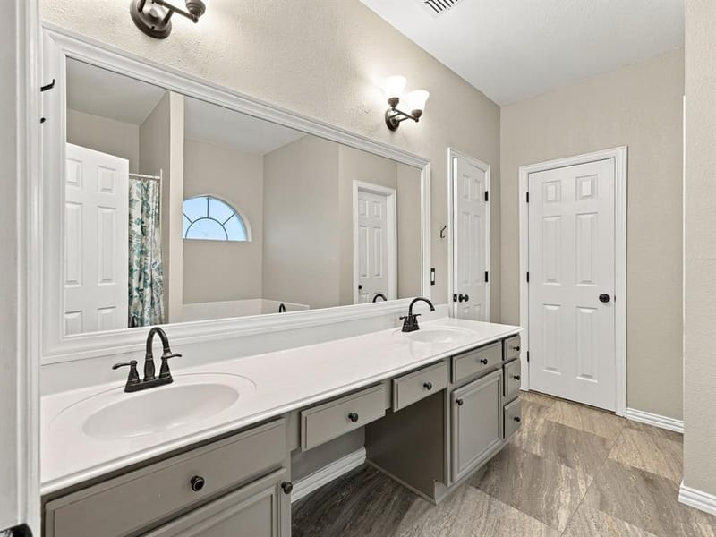 803 N State Street, Decatur TX 76234 - Photo 15