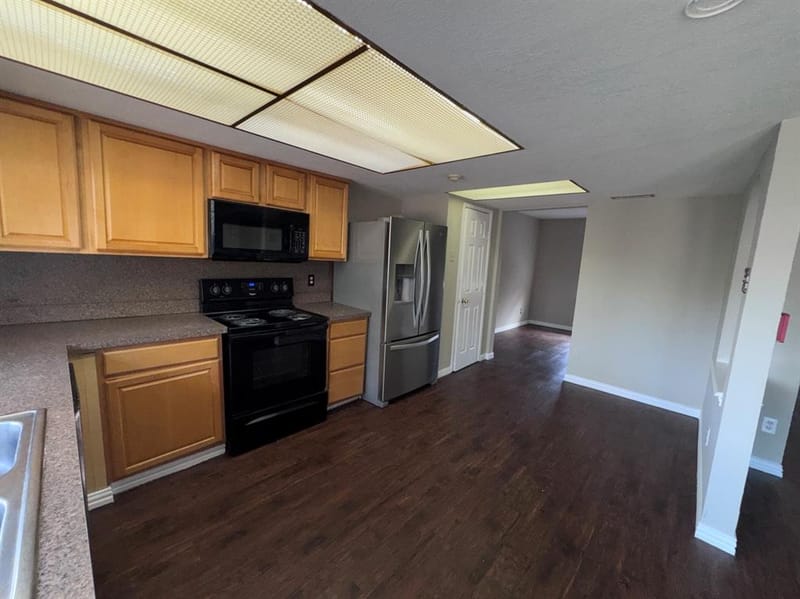 1610 Kingston Drive, Grand Prairie TX 75051 - Photo 20