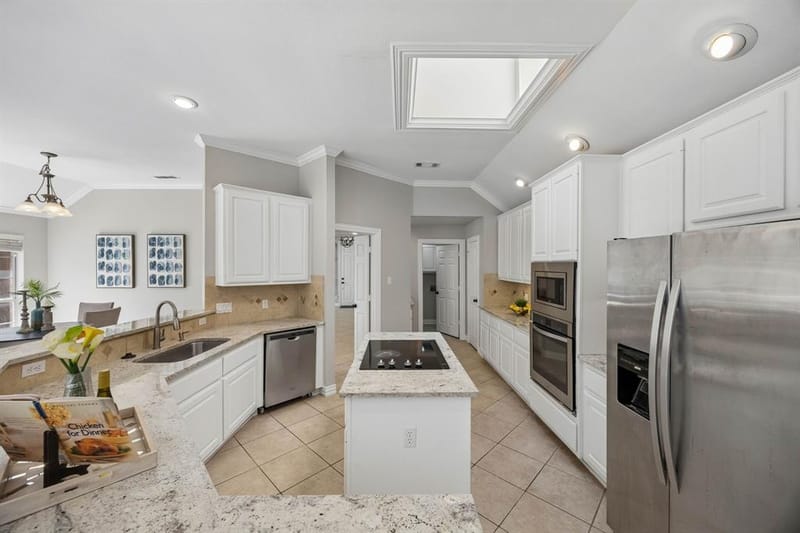 3700 Maywood Court, Carrollton TX 75007 - Photo 9