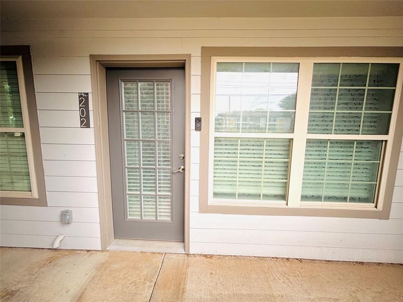 6108 Abrams Road # 202, Dallas TX 75231 - Photo 2