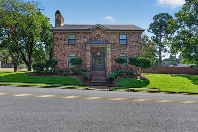 5809 Fairfield Avenue, Shreveport LA 71106 - Photo 3