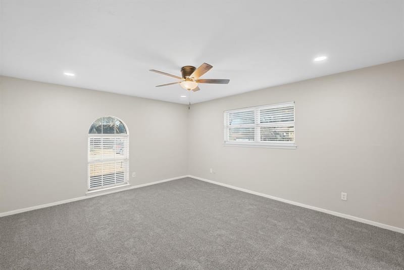 2001 San Jacinto Drive, Arlington TX 76012 - Photo 12
