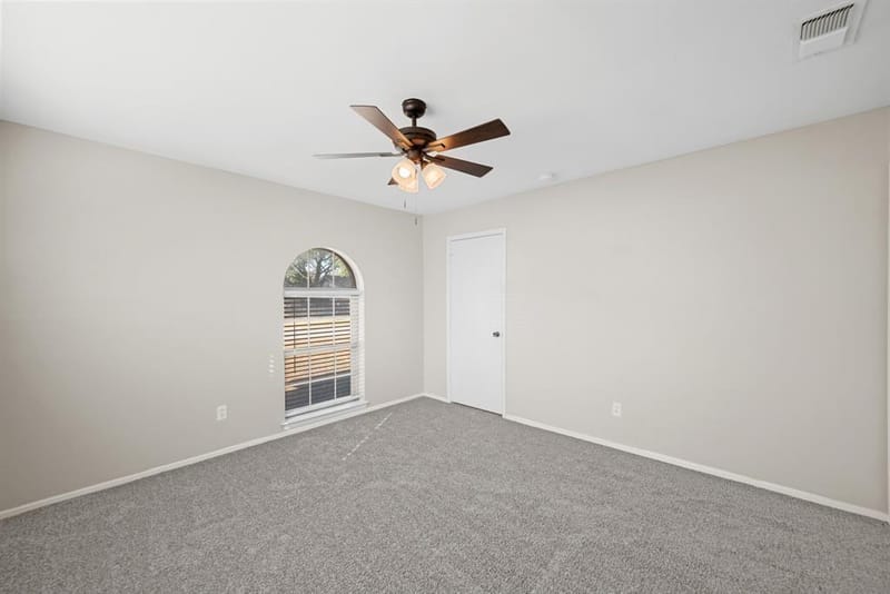 2001 San Jacinto Drive, Arlington TX 76012 - Photo 22