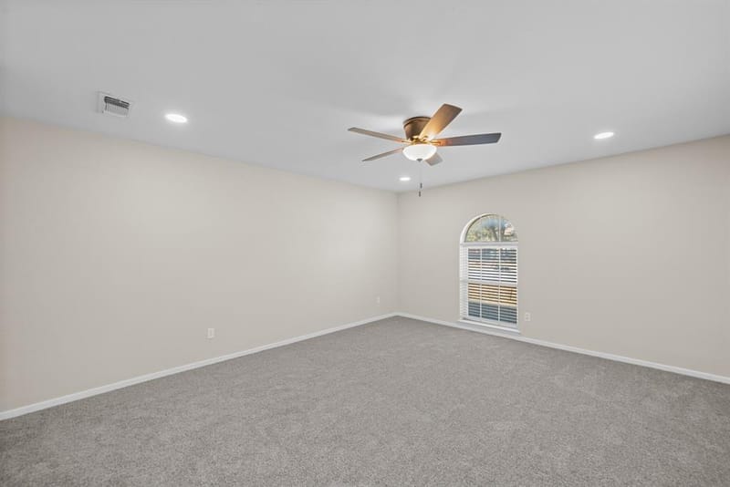 2001 San Jacinto Drive, Arlington TX 76012 - Photo 14