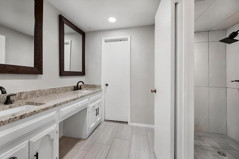 2001 San Jacinto Drive, Arlington TX 76012 - Photo 15