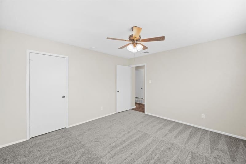 2001 San Jacinto Drive, Arlington TX 76012 - Photo 21