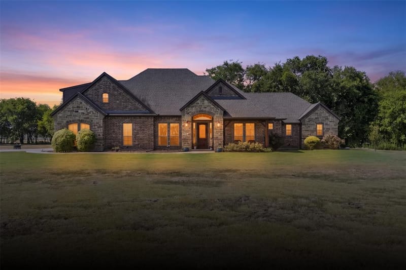 505 Boz Road, Waxahachie TX 75167