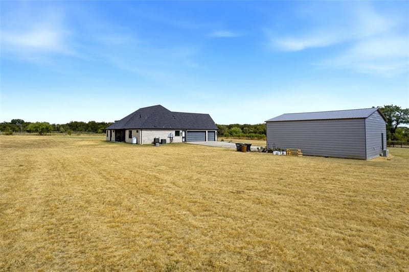 1015 Louise Lane, Weatherford TX 76087 - Photo 36