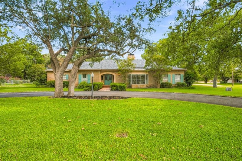 711 Hurt Street, Dublin TX 76446 - Photo 31