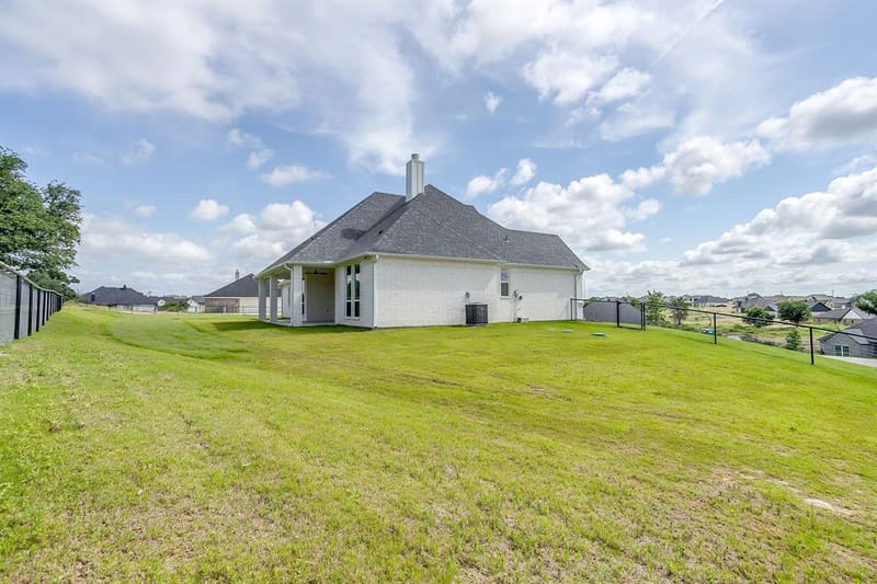 1038 Deer Island Court, Azle TX 76020 - Photo 32