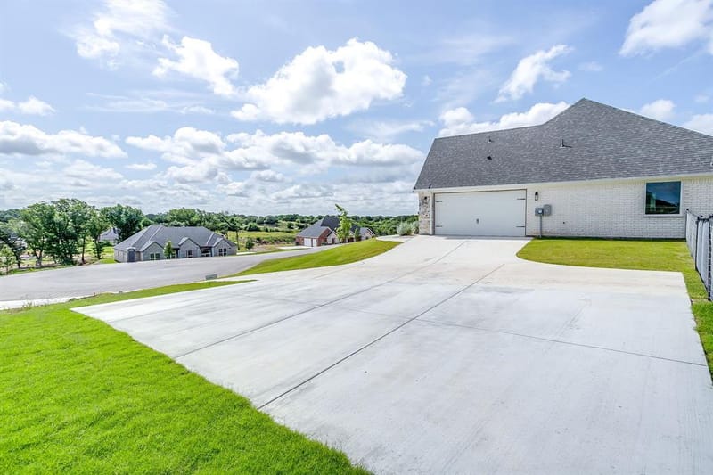 1038 Deer Island Court, Azle TX 76020 - Photo 34
