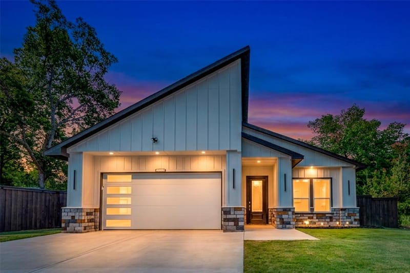 2017 Hemphill Street, Greenville TX 75401