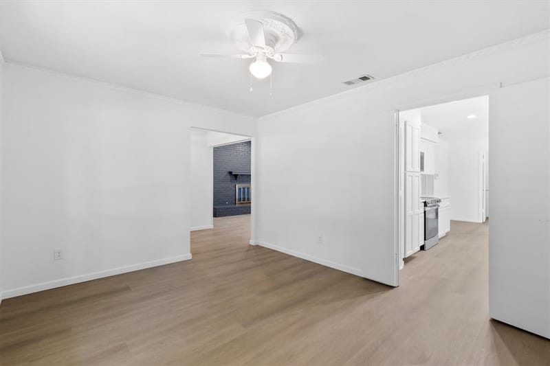 109 Waits Circle, Garland TX 75043 - Photo 6