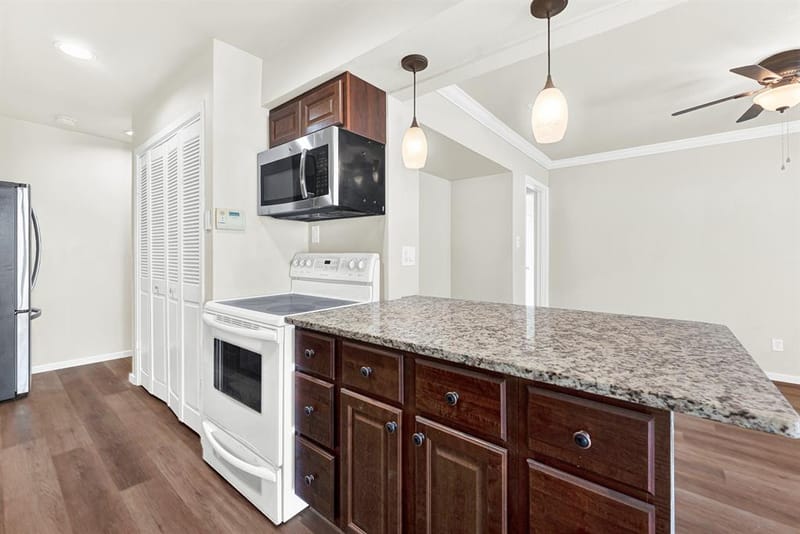 7517 Pebblestone Drive # 14, Dallas TX 75230 - Photo 27