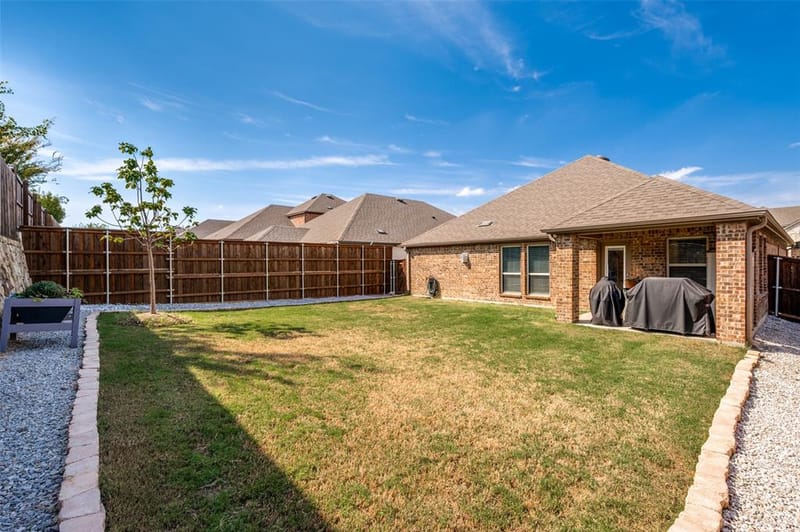 1429 Green Valley Way, Celina TX 75009 - Photo 12
