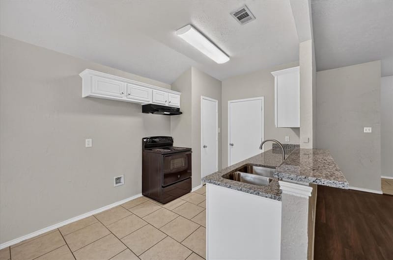 3140 Ronay Drive, Forest Hill TX 76140 - Photo 5
