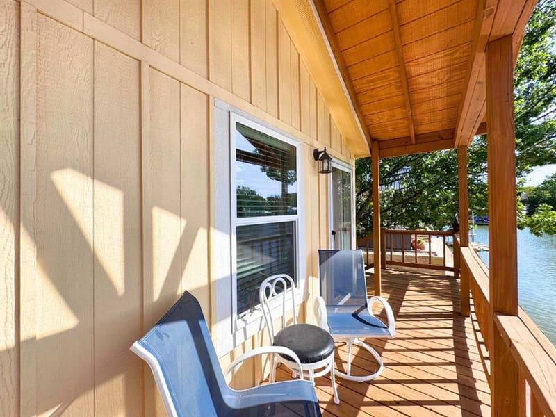 819 Brazos Harbor Circle, Granbury TX 76048 - Photo 28
