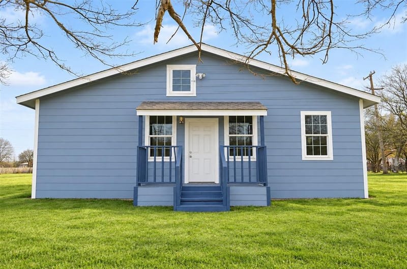309 E Pine Street, Jacksboro TX 76458