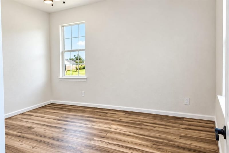 309 E Pine Street, Jacksboro TX 76458 - Photo 11
