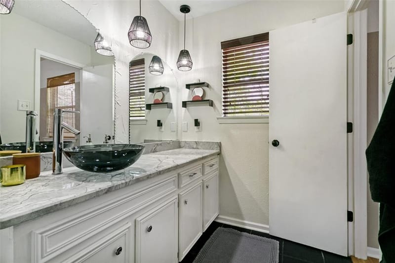 6917 Smithfield Road, North Richland Hills TX 76182 - Photo 12