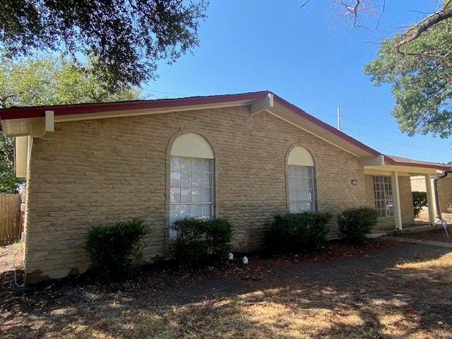2022 Tiehack Lane, Garland TX 75044 - Photo 3