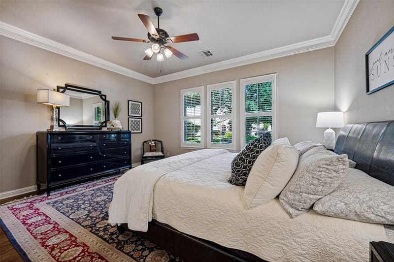 5810 Llano Avenue, Dallas TX 75206 - Photo 16