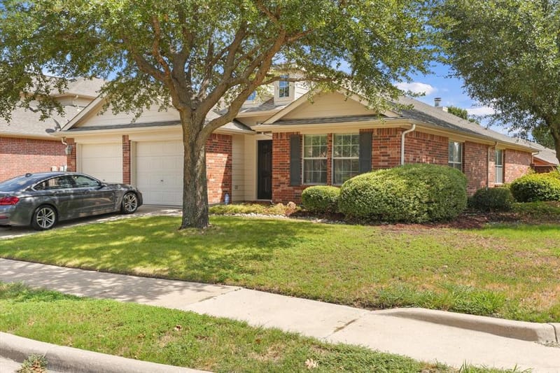 3271 Yeltes, Grand Prairie TX 75054 - Photo 4