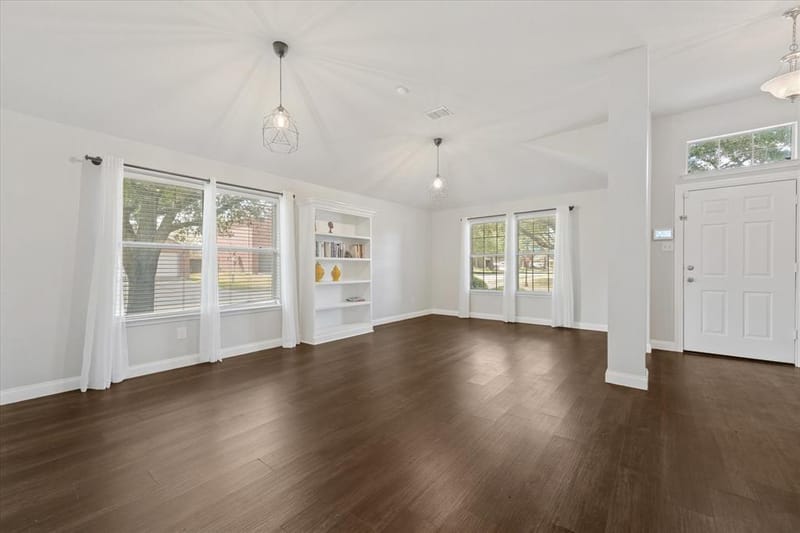 3271 Yeltes, Grand Prairie TX 75054 - Photo 8