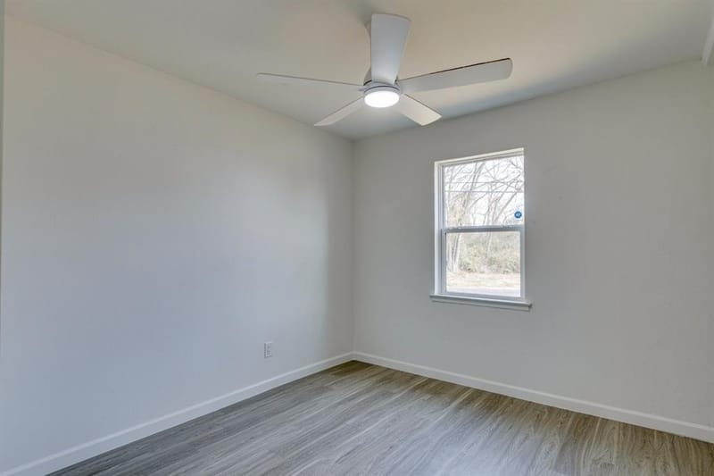 3831 Black Oak Drive, Dallas TX 75241 - Photo 23
