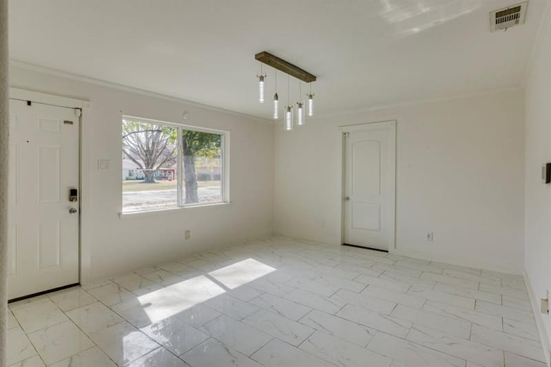 3831 Black Oak Drive, Dallas TX 75241 - Photo 5