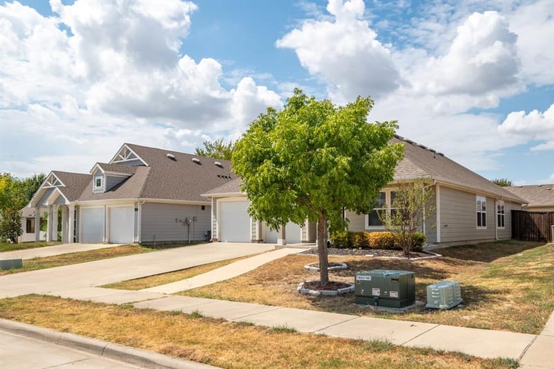 126 Spring Creek Lane, Terrell TX 75160 - Photo 2