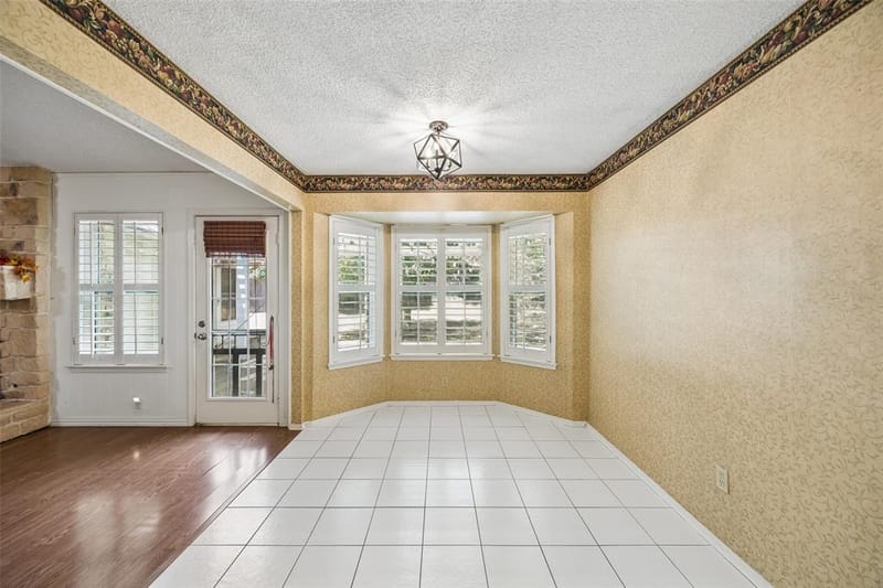 5729 Sage Bloom Drive, Arlington TX 76017 - Photo 8