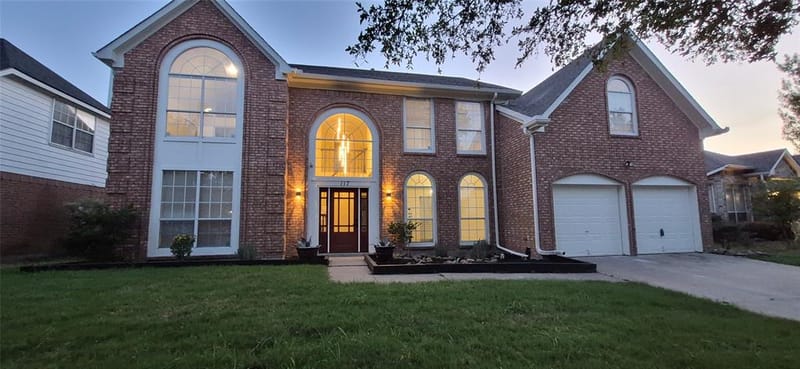 117 Morningside Drive, Grand Prairie TX 75052 - Photo 3