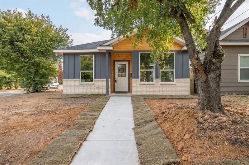 3830 Colonial, Dallas TX 75215