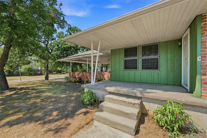901 W Hanna Street, Denison TX 75020 - Photo 6
