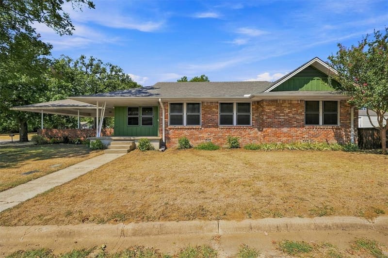 901 W Hanna Street, Denison TX 75020