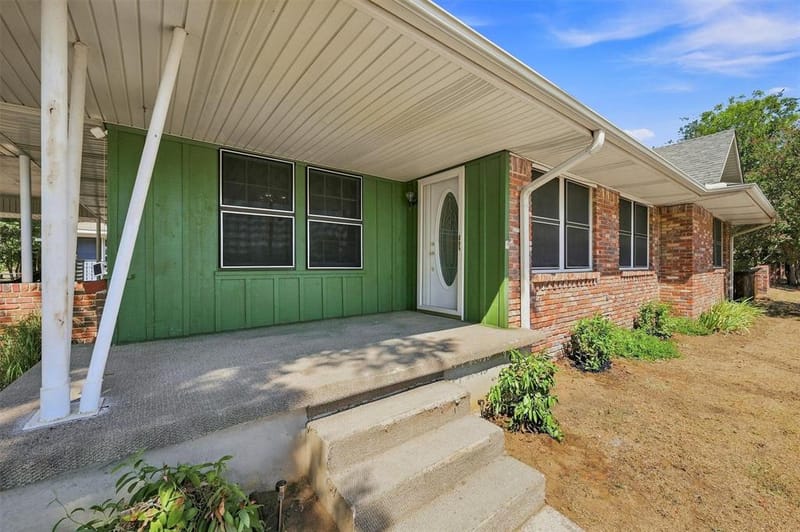 901 W Hanna Street, Denison TX 75020 - Photo 5