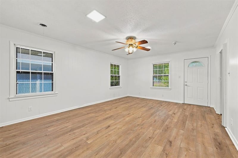 901 W Hanna Street, Denison TX 75020 - Photo 19