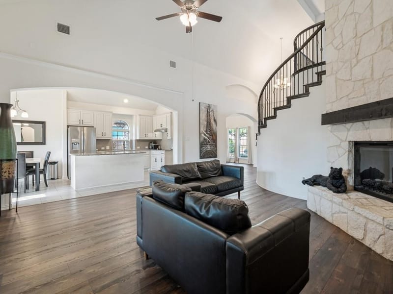 107 Balsam Drive, Red Oak TX 75154 - Photo 6