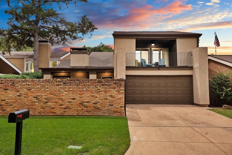 1612 Hawthorne Drive, Arlington TX 76012
