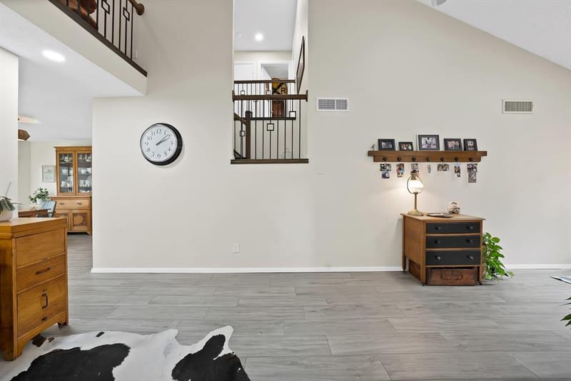 1612 Hawthorne Drive, Arlington TX 76012 - Photo 10