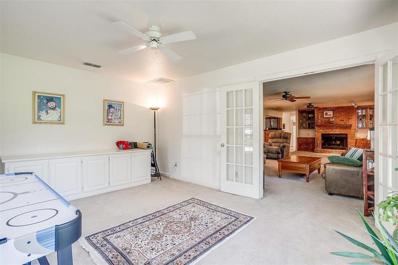 8621 Ravenswood Road, Granbury TX 76049 - Photo 12