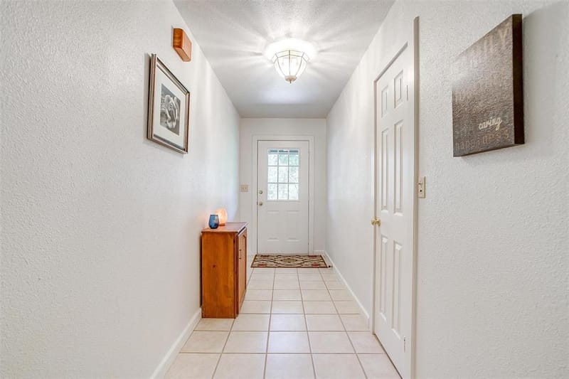 8621 Ravenswood Road, Granbury TX 76049 - Photo 9