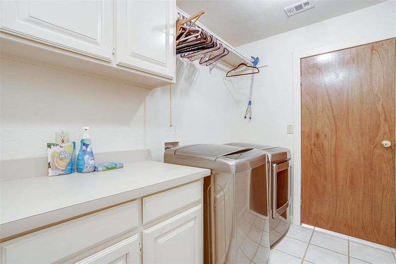 8621 Ravenswood Road, Granbury TX 76049 - Photo 39