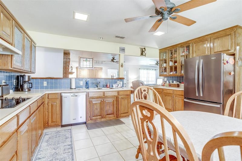 8621 Ravenswood Road, Granbury TX 76049 - Photo 21