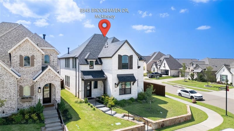 8545 Brookhaven Drive, McKinney TX 75071 - Photo 3