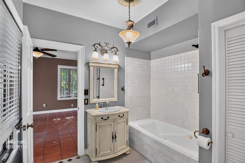 708 Azalea Drive, Shreveport LA 71106 - Photo 13