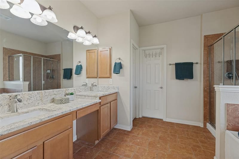 10796 Astoria Drive, Frisco TX 75035 - Photo 17