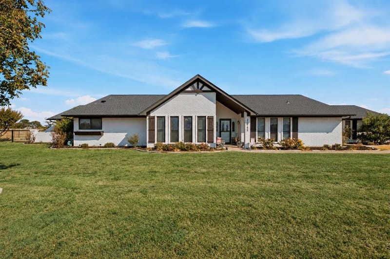 20185 Willow Glade Circle, Pilot Point TX 76258 - Photo 2