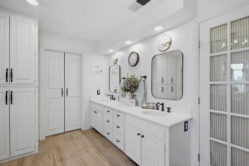 20185 Willow Glade Circle, Pilot Point TX 76258 - Photo 11